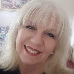 Meet your Posher, Rhonda olinger